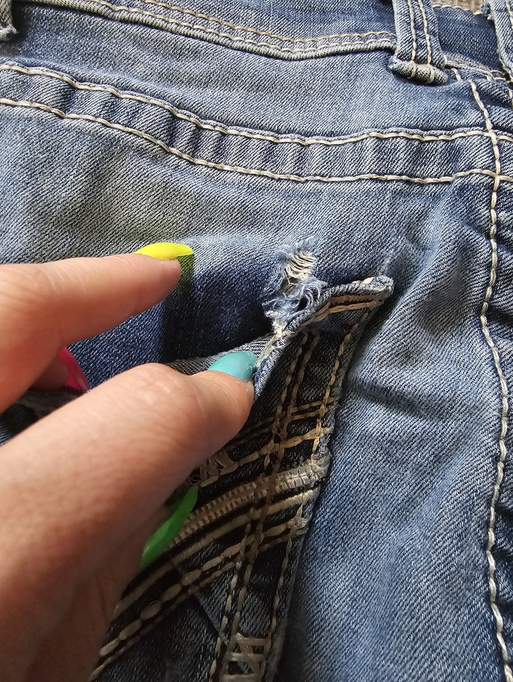 Buckle Black Jeans - Picture 5 of 5